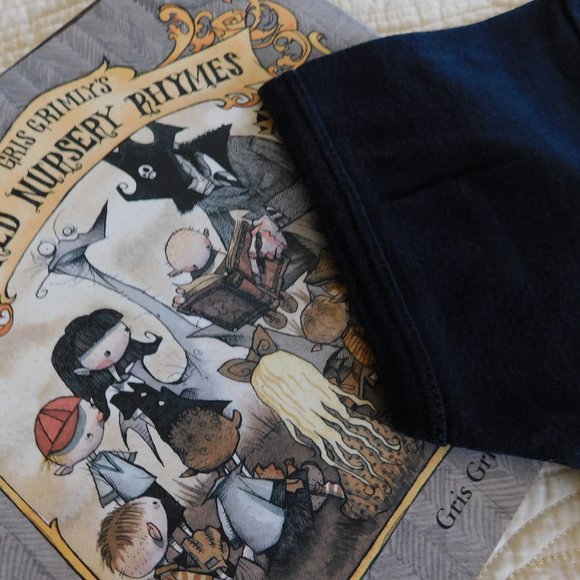 Rare Gris Grimly Wicked Nursery Rhyme Mistress Mary Hot Topic style goth T shirt - Picture 12 of 15